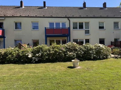 Renovierungsbedürftiges Raumwunder mit sonniger Terrasse in Fuhlsbüttel