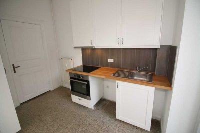 1-Zimmer-EG-Wohnung mit Balkon und Einbauküche in Kiel