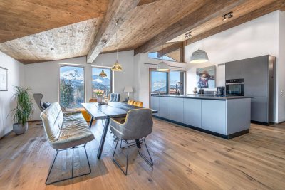 Neubau-Penthouse mit Horn- &amp; Kaiserblick