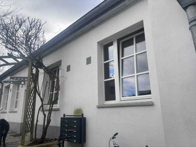 1-Zimmer Erdgeschosswohnung nähe Schanz, renoviert