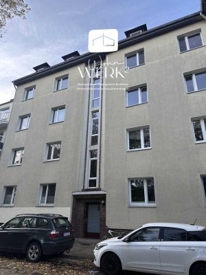 Charmante Maisonette-Dachgeschosswohnung mit Sauna, Kamin und Dachterrasse