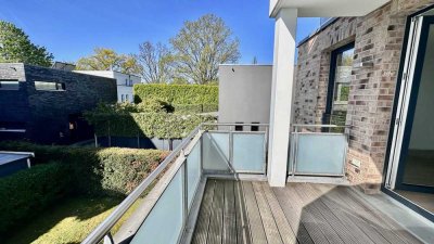 Ruhiges Wohnen in zweiter Baureihe am Stadtpark, mit Balkon, Aufzug, TG!!