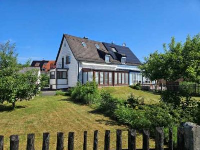 WG-Vermietung: Möblierte Doppelhaushälfte mit Garten & Wintergarten in Olching (flexible Mietdauer)