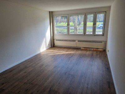 Erdgeschoß, 2-Zi, Wohnküche, 72m² zentral, WM 1.348,00