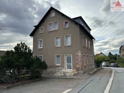 Charmantes Mehrfamilienhaus mit großem Potenzial & guter Sanierungsbasis in Neukirchen bei Chemnitz