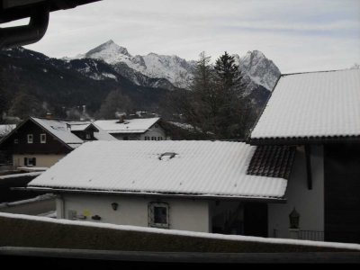 Nachmieter für exclusive 3-Zimmer-Wohnung in Bestlage Hausbergregion gesucht.