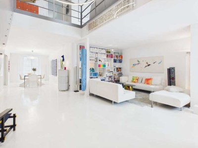 Designwohnung mit Rheinblick, zwei Balkonen & Garage
