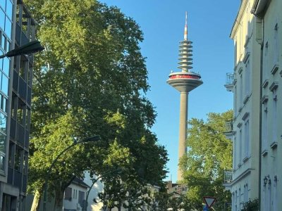 ++ CHARMANTE ALTBAUWOHNUNG IN BOCKENHEIM ++ IHR GLÜCKSKAUF!