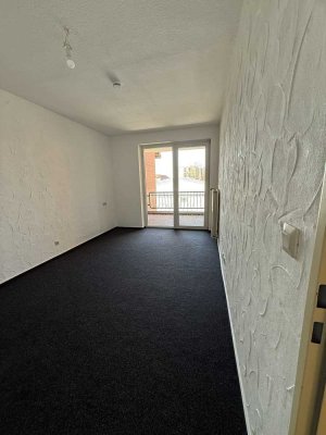 Zentrale 2-Zimmer Wohnung mit Balkon