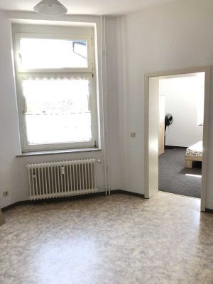 Schöne Altbauwohnung  in der 2 Etage zu vermieten, Teilmöbliert