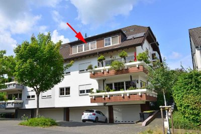 Hennef zentrale Lage:
Traumlage in Hennef mit Fernblick ins Grüne