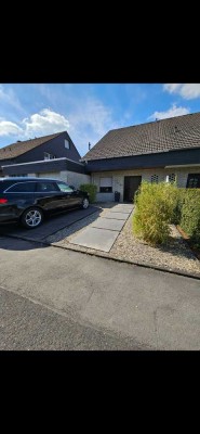 Preiswerte 4-Raum-Doppelhaushälfte mit gehobener Innenausstattung in Niedereimer (Arnsberg) Arnsberg