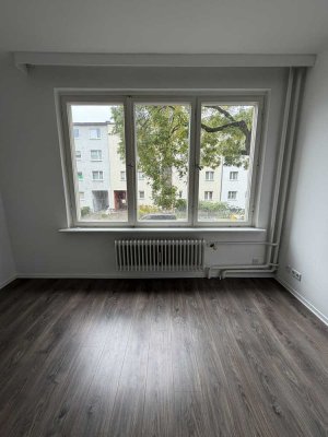 sanierte 2-Zimmer-Wohnung mit Einbauküche in Kreuzberg – Moritzstraße 6