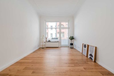 Hochwertig sanierte 2-Zimmer-Wohnung mit Balkon in Mariendorf