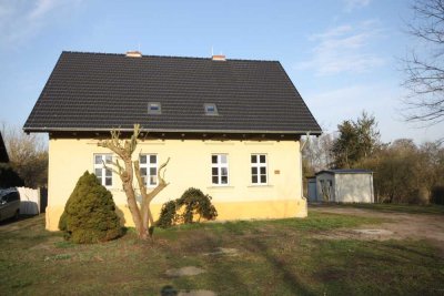 Stilvolle 4-Raum-Wohnung bei Jüterbog - ideal für Soldaten