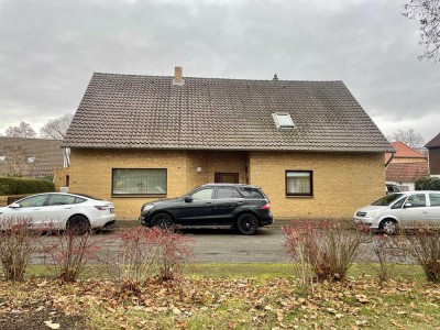 Platz, Ruhe und Perspektive: Großes Einfamilienhaus im alten Ortskern von Havelse