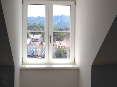 Attraktive 1,5-Zimmer-DG-Wohnung in Bad Tölz