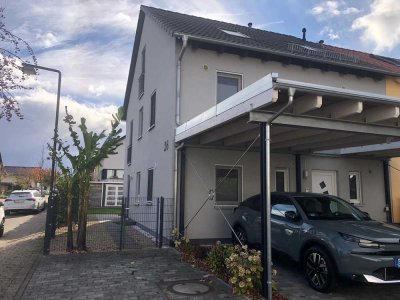 Heute ein Traum – Morgen Realität  / Modernes Haus mit viel Liebe zum Detail