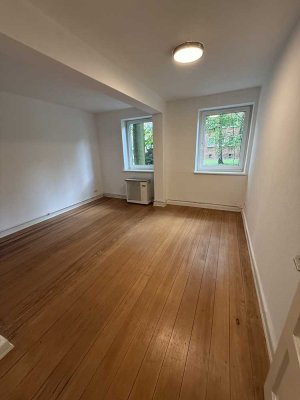 Zentrale 2 Zimmer Wohnung mit Wohnküche