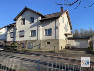 Einfamilienhaus mit Garage und Garten in Fischbach-Camphausen