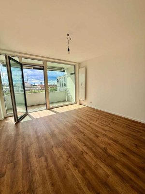 Sofort einziehen im LEO 202 – Design-Apartment am Schwabinger Tor mit SKY-Lounge