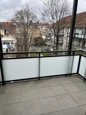 2-Raum-Wohnung mit Balkon in Karlsruhe
