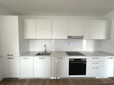 Kleine Mietwohnung mit Balkon und Tiefgarage in Gnas ...!