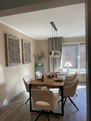 Senioren- Wohnung mit 120 m² Wohnfläche, nur 2.900 / m²  fertig saniert (provisionsfrei)