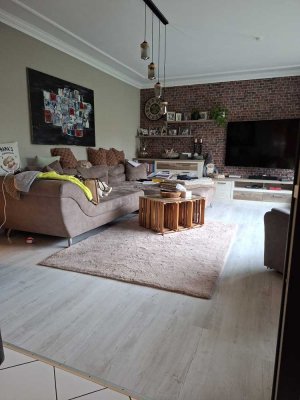 IMMOKONZEPT-NIEDERRHEIN: 3-Zimmer--schöne Aufteilung--Balkon--Garage--großer Keller usw.....