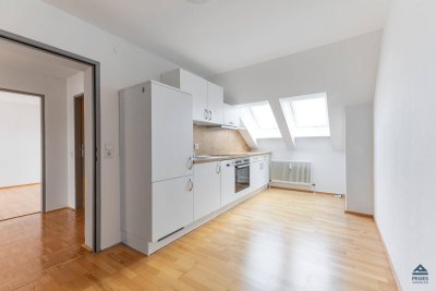 Stadt-Land-(Eugen)Dorf: 2½-Zimmer-Wohnung in zentraler Ortslage