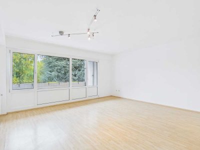 Stadtleben mit Rückzugsort. Frisch renovierte 3-Zimmer-Wohnung mit Balkon in Köln-Weidenpesch