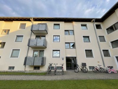 Lage gut, alles gut!!Helle 3-Zimmer-ETW mit 2 Balkonen - Blick ins Grüne in Sackgasse PROVISIONSFREI