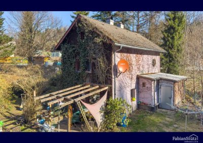 Sanierungsbedürftiges EFH mit großem Grundstück in Warmensteinach