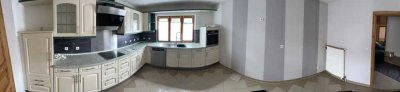 Preiswertes 6-Zimmer-Einfamilienhaus mit EBK in Bollingstedt