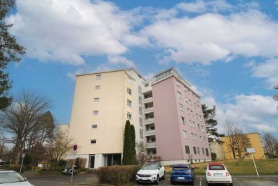 Ein Meisterwerk von Hans Scharoun – Renovierungsbedürftige 3,5-Zimmer-Penthousewohnung