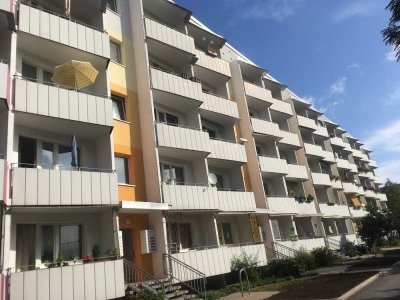 Schnell sein und Wohnung mit Küche sichern!