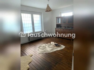 Tauschwohnung: Helle 3 ZKB mit Holzboden