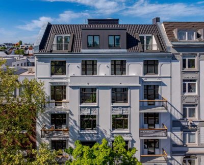 Exklusives Wohnen: Liebevoll sanierter Altbauklassiker mit Südbalkon inkl. EBK! ++Courtagefrei++