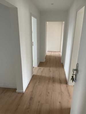 Helle 3-Zimmer-Wohnung mit Balkon in Eppelheim