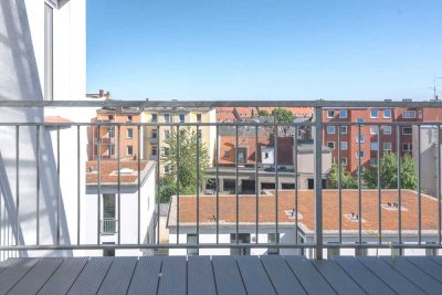 Traumhafte Altbauwohnung - saniert und  in bester Lage von Lübeck - Dachgeschoss