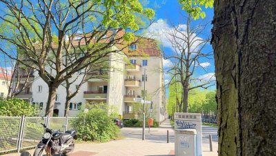 Bezugsfrei: Renovierte 3-Zimmer-Wohnung mit Einbauküche & Balkon