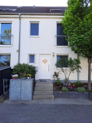 Helles freundliches Reihenmittelhaus im schönen D.-Wittlaer