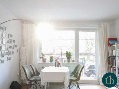 2 Zimmer, Balkon & Hochparterre zum Wohlfühlen: Sehr gepflegte Wohnung zwischen Eimsbüttel & Schanze
