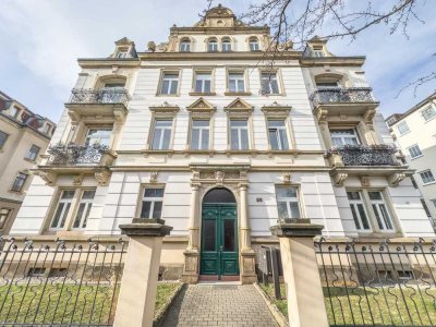 ERSTKLASSIGE 3 ZI. WOHNUNG IN EINZIGARTIGER & STILVOLLER GRÜNDERZEITVILLA-IN BEGEHRTER RUHIGER L