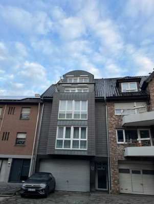 großzügige helle 2,5-Zimmer-Wohnung mit 2 Balkonen in Würselen Nähe Wurmtal