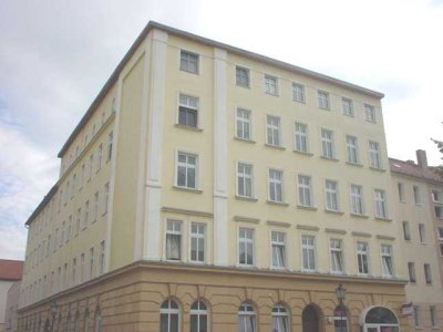 Auf der Dachterrasse den Sonnenuntergang genießen.