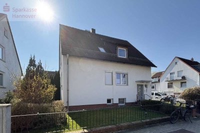 Wohnung mit Grundstück