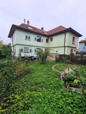 Provisionsfrei – Ihr neues Zuhause auf 3 Etagen mit Garten und Carport