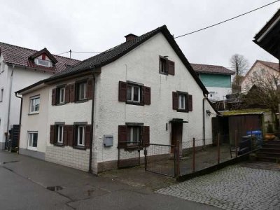 Kleine Doppelhaushälfte in Zizenhausen