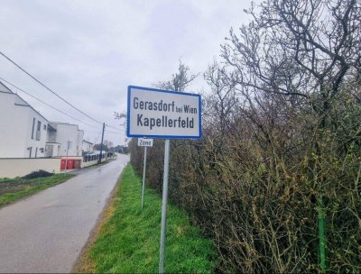 ZIEGELMASSIVHAUS VOLL UNTERKELLERT MIT EIGENGARTEN UND 2 PKW-STELLPLÄTZEN - ENERGIEEFFIZIENTES WOHNEN IN RUHIGER LAGE
